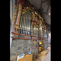 Alttting, Stiftskirche St. Philippus und Jakobus, Orgel mit Spieltisch seitlich