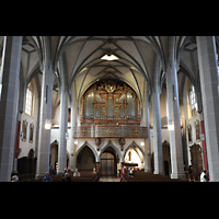 Alttting, Stiftskirche St. Philippus und Jakobus, Innenraum in Richtung Orgel