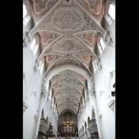 Regensburg, Niedermnster, Orgel und Deckengemlde