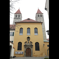 Regensburg, Niedermnster, Fassade und Westportal