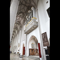 Ingolstadt, Liebfrauenmnster, Chororgel vom Chorraum aus gesehen