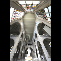 Kln (Cologne), Jesuitenkirche / Kunst-Station St. Peter, Blick vom Spieltisch im Chorraum an die Decke