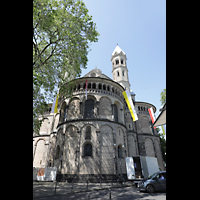 Kln (Cologne), Basilika St. Aposteln, Chor - Ansicht vonm Neumarkt