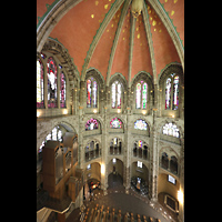 Kln (Cologne), Basilika St. Gereon, Blick vom oberen seitlichen Umgang des Dekagons in die Basilika und den Chor