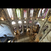 Kln (Cologne), Basilika St. Gereon, Blick vom oberen seitlichen Umgang des Dekagons zur Orgel und zum Chor