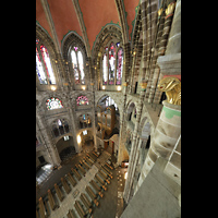 Kln (Cologne), Basilika St. Gereon, Blick vom oberen seitlichen Umgang des Dekagons zur Orgel
