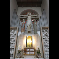 Regensburg, St. Wolfgang, Sakramentsaltar mit Kreuzigungsgruppe (in Anlehnung an Schottenkirche um 1200)