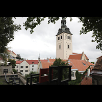 Tallinn (Reval), Niguliste kirik (St. Nikolai - jetzt Museum), Blick vom Domberg auf die Kirche / das Museum