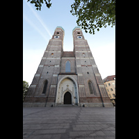 Mnchen (Munich), Liebfrauendom, Westfassade