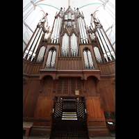 Schwerin, Dom St. Maria und St. Johannes, Spieltisch und Orgel