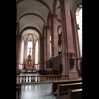 Grolittgen, Zisterzienserabtei, Chorraum mit Durchblick zur Orgel