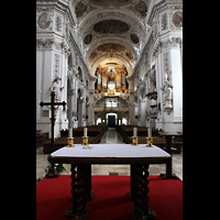 Waldsassen, Stiftsbasilika, Hauptschiff in Richtung Hauptorgel (2010)