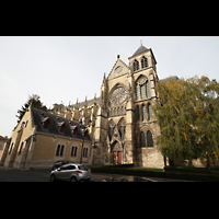 Chalons-en-Champagne, Cathdrale Saint-Etienne, Ansicht auf Querhaus und Turm von Sdosten