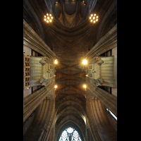 Liverpool, Anglican Cathedral, Orgel umd Gewlbe im Chor