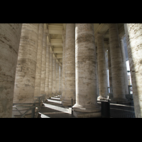 Roma (Rom), Basilica S. Pietro (Petersdom), Kolonnaden