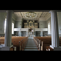 Zrich, Neumnster, Gesamter Innenraum in Richtung Orgel und Altar