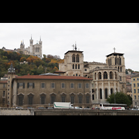 Lyon, Cathdrale Saint-Jean, Blick vom Ufer der Sane zur Kathedrale und zu Notre-Dame de Fourvire