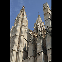 Palma de Mallorca, Catedral La Seu, Trme an der Westwand