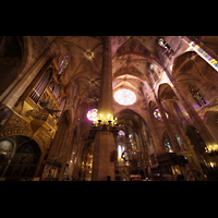 Palma de Mallorca, Catedral La Seu, Blick zur Hauptorgel und zum Chor