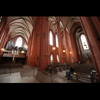 Frankfurt am Main, Kaiserdom St. Bartholomus, Hauptorgel, Vierung und Langhaus