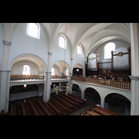 Schramberg (Schwarzwald), Heilig-Geist-Kirche, Blick von der Seitenempore zur Orgel