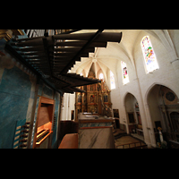 Muro (Mallorca), Sant Joan Baptiste, Chamaden und Spieltisch mit Blick zum Chor