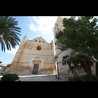 Muro (Mallorca), Sant Joan Baptiste, Fassade