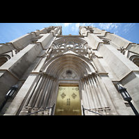 Denver, Cathedral Basilica of the Immaculate Conception, Fassade