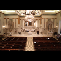 New York City, St. Peter's RC Church, Blick vom Spieltisch in die Kirche