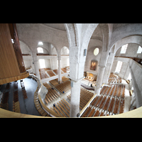 Dresden, Kreuzkirche, Seitlicher Blick zur Orgel und in die Kirche