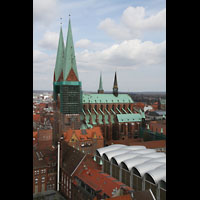 Lbeck, St. Marien, Blick vom St. Petri-Kirchturm auf St. Marien