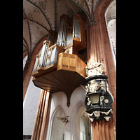 Lbeck, St. Marien, Empore der Totentanzorgel