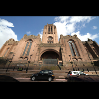 Liverpool, Anglican Cathedral, Gesamtansicht Sdseite