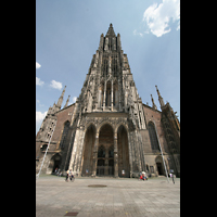 Ulm, Mnster, Fassade mit Turm