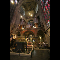 Aachen, Dom St. Marien, Hochmnsterorgel und Karlsschrein