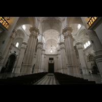 Granada, Catedral, Innenraum / Hauptschiff in Richtung Rckwand