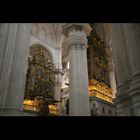 Granada, Catedral, Epistelorgel und Rckseite der Evangelienorgel