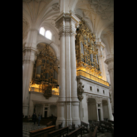 Granada, Catedral, Epistelorgel und Rckseite der Evangelienorgel