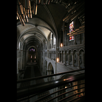 Lausanne, Cathdrale, Blick vom Spieltisch ins Hauptschiff