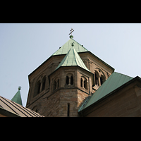 Essen, Dom, Oktogon-Spitze auf dem Westbau