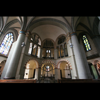 Essen, Dom, Innenraum / Hauptschiff in Richtung Atrium