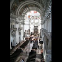 Salzburg, Dom, Blick von der Orgelempore ins Hauptschiff