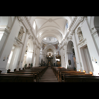 Fulda, Dom St. Salvator, Innenraum / Hauptschiff in Richtung Chor