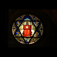 Basel, Mnster, Davidsstern - Fenster im Querhaus aus dem 13. Jahrhundert