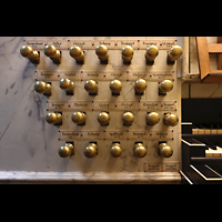 Amsterdam, Nieuwe Kerk, Linke Registerstaffel