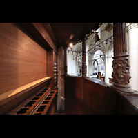 Amsterdam, Nieuwe Kerk, Blick vom Spieltisch der Transeptorgel zur Hauptorgel