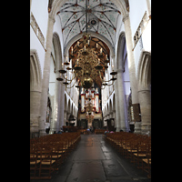 Haarlem, Sint Bavokerk, Hauptschiff in Richtung Orgel