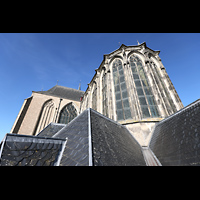 Kampen, Sint Nicolas Bovenkerk, Blick vom Dach des Chorumgangs auf den Chor und das Querhaus
