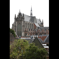 Leiden, Hooglandse Kerk, Ansicht von der Leidener Burg(ruine) von Nordwesten