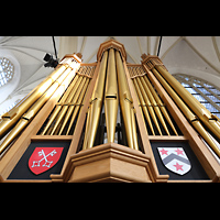 Leiden, Hooglandse Kerk, Sdfassade der Willis-Orgel perspektivisch